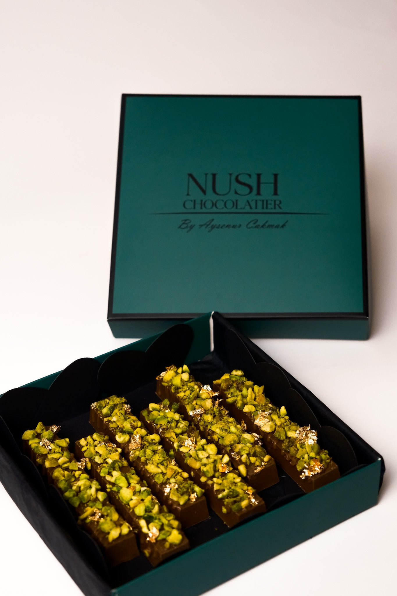 Dubai Pistachio Chocolate Gift Box